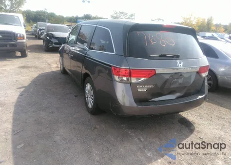 2015 Honda Odyssey Lx z USA, uszkodzony, nr VIN 5FNRL5H29FB115918